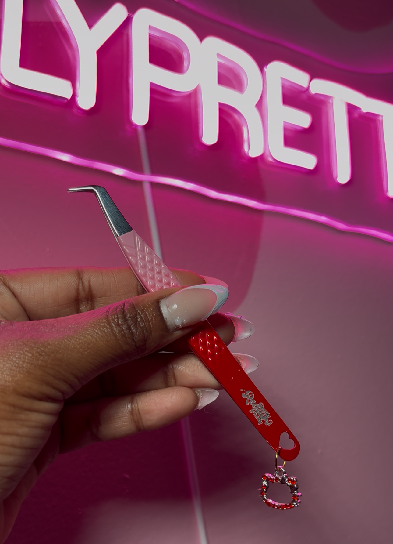 Kitty charm tweezers ๐ (slim boot )